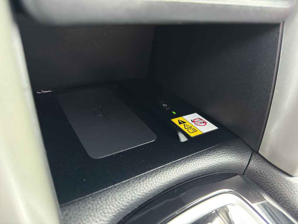 Used 2022 Toyota Corolla Cross LE image 22