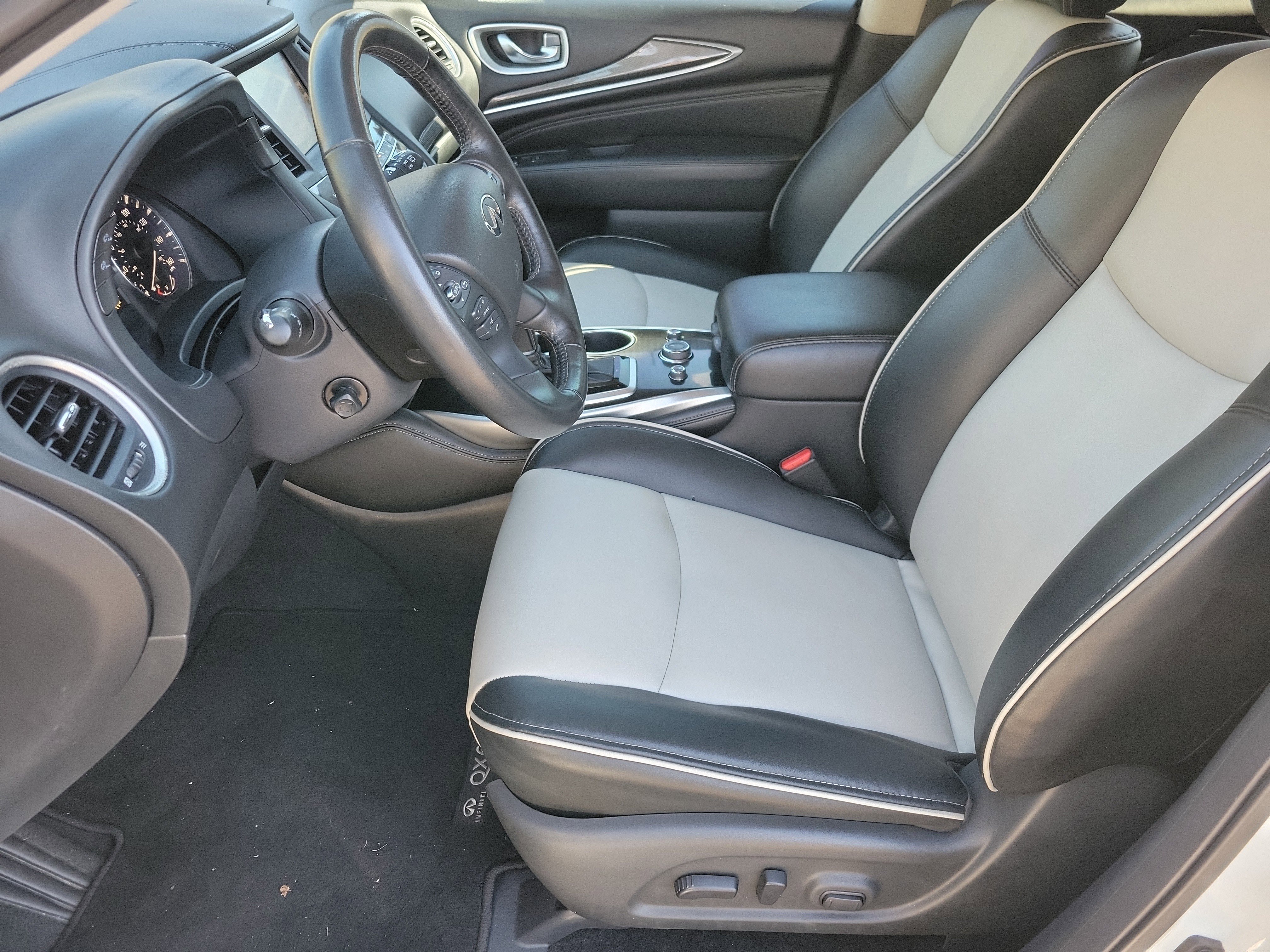 Used 2020 INFINITI QX60 Signature Edition image 4