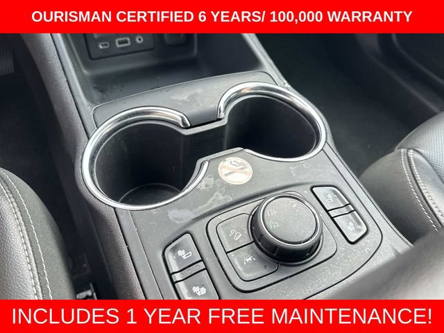 Used 2024 GMC Terrain SLT AWD/4WD image 22