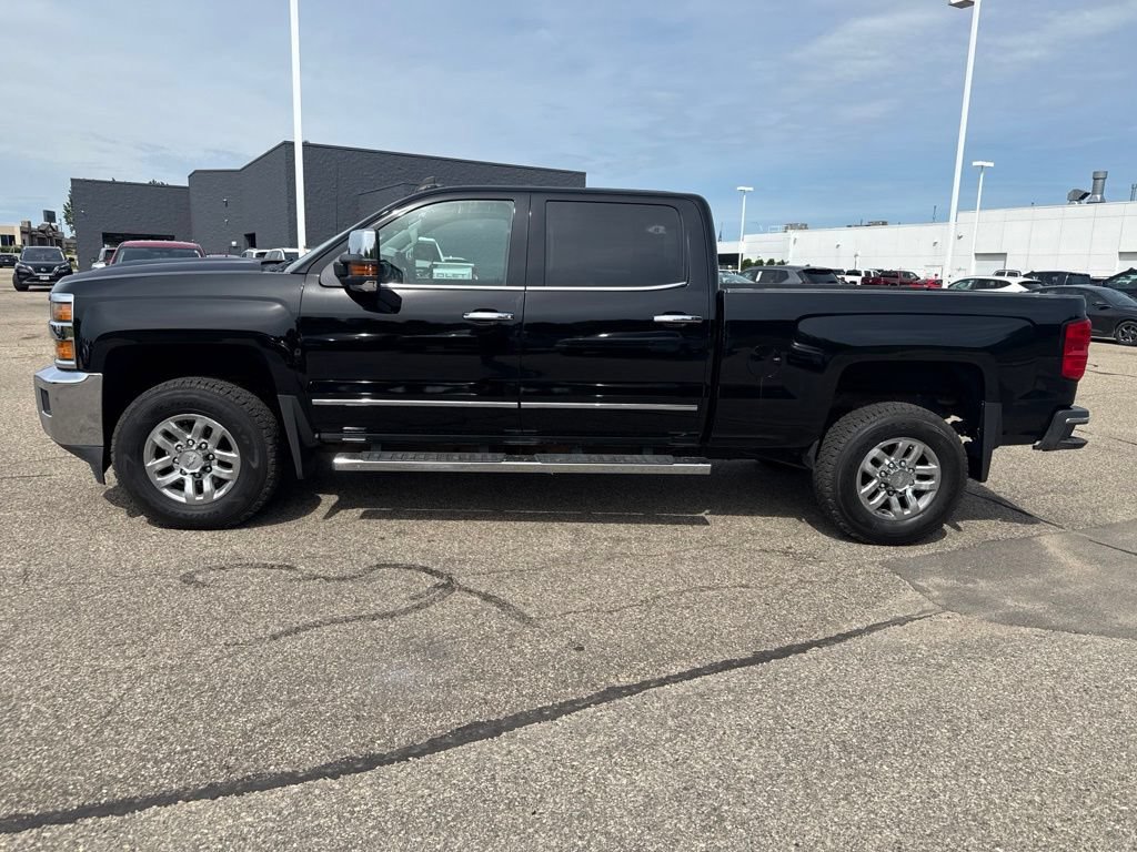 Used 2018 Chevrolet Silverado 3500 LTZ w/ Duramax Plus Package AWD/4WD image 4