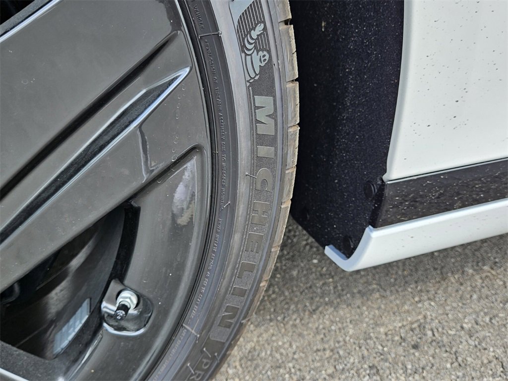 New 2026 Genesis G90 3.5T Prestige image 18