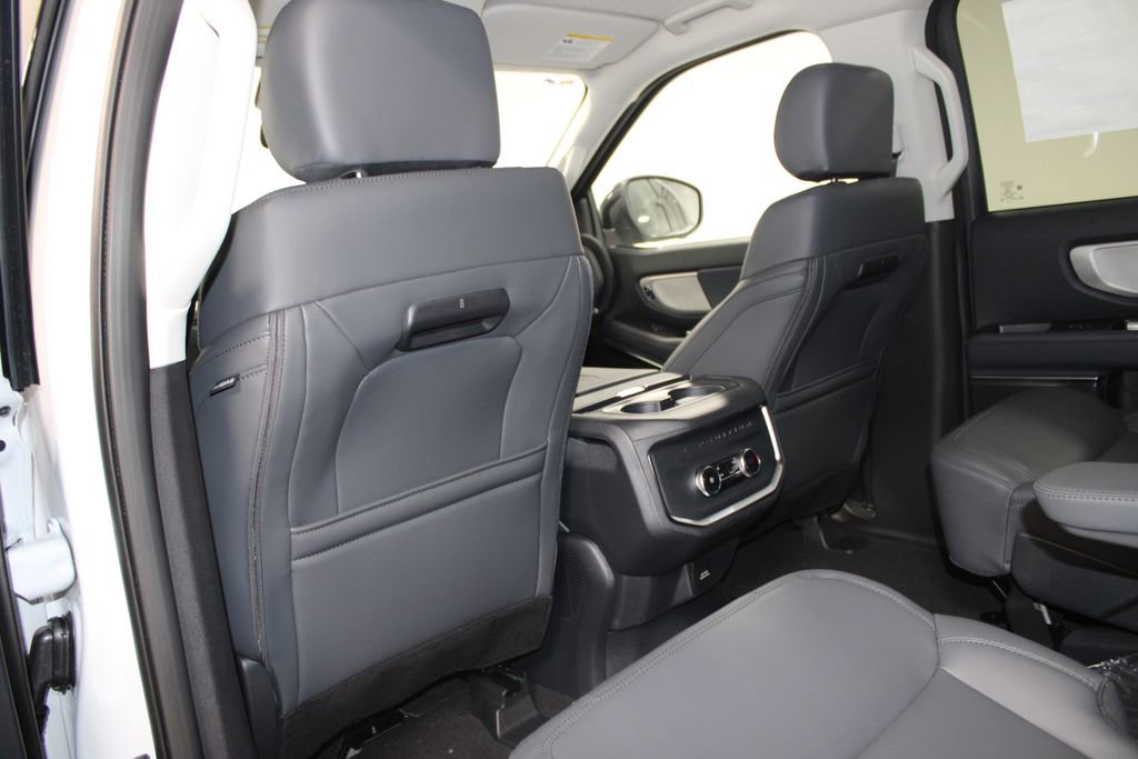 New 2026 Ford Expedition Active image 26