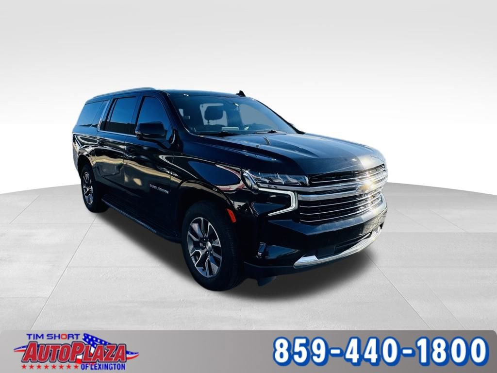 Used 2022 Chevrolet Suburban LT w/ Luxury Package image 9