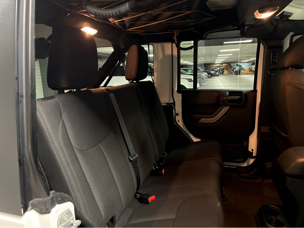 Used 2018 Jeep Wrangler Unlimited Sport S AWD/4WD image 20