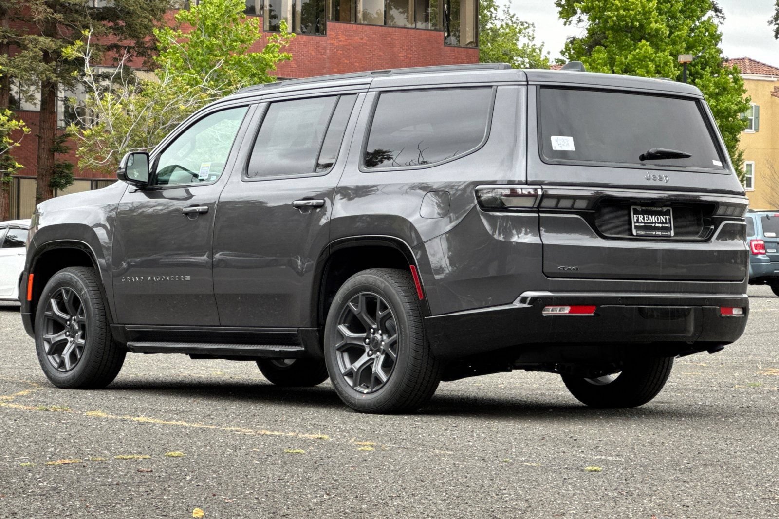 New 2026 Jeep Grand Wagoneer Limited AWD/4WD image 5