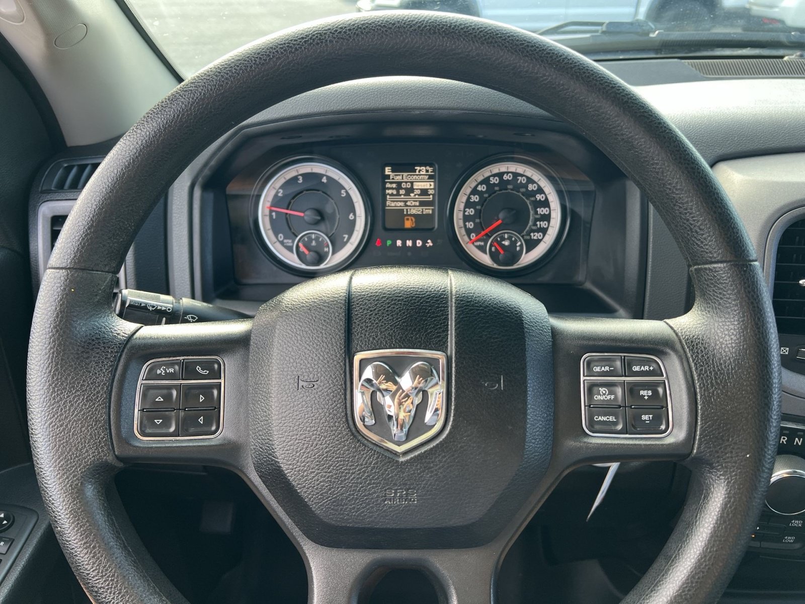 Used 2017 RAM 1500 Express AWD/4WD image 16