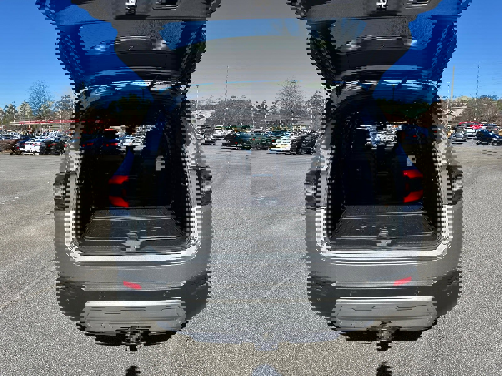 Used 2025 Honda Pilot TrailSport image 18