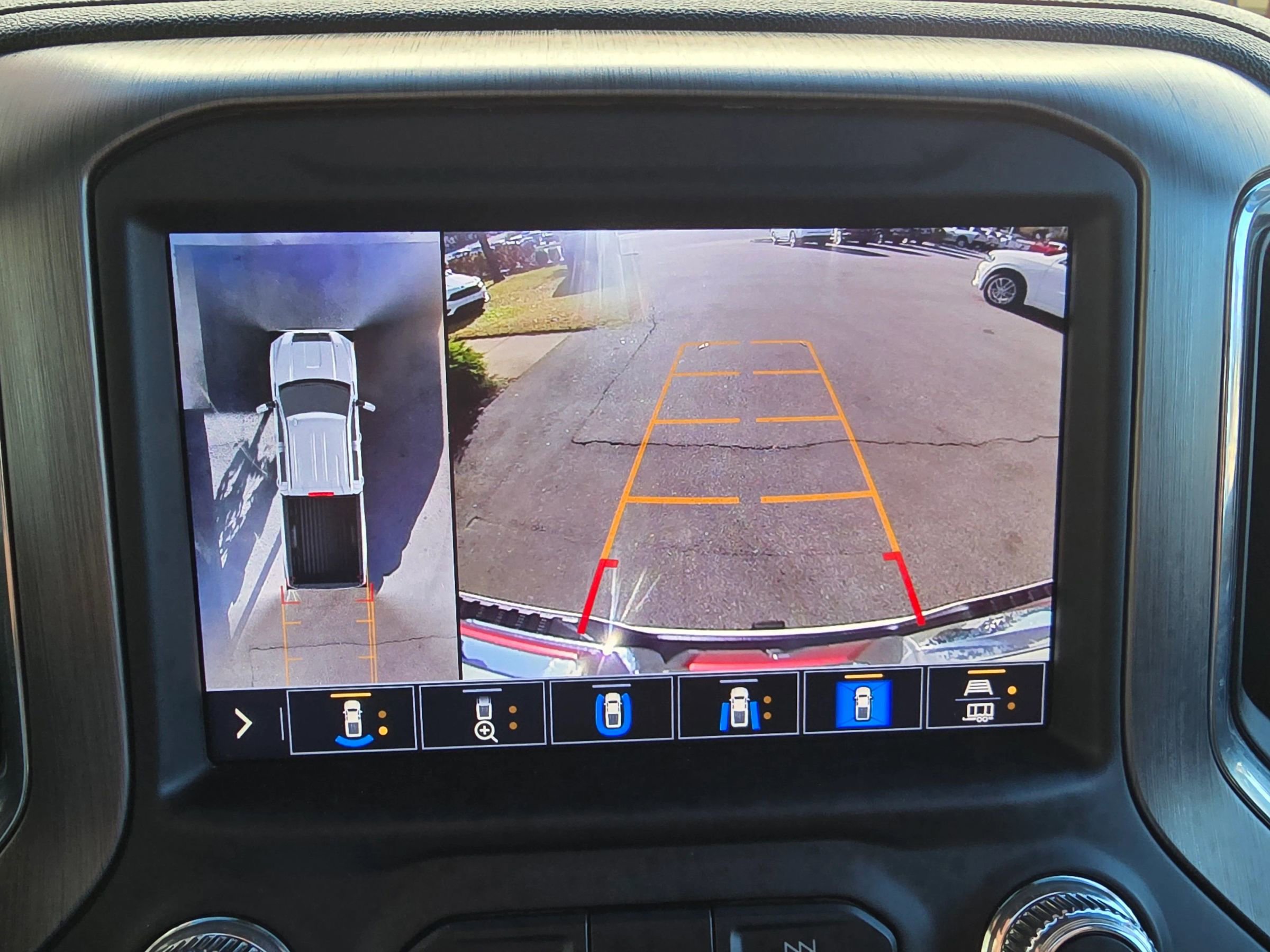 Used 2023 GMC Sierra 2500 Denali w/ Denali Ultimate Package image 27