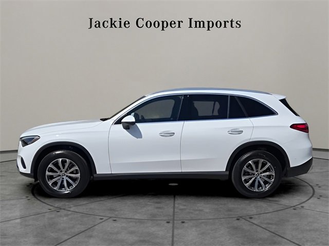 New 2025 Mercedes-Benz GLC 300 4MATIC image 2