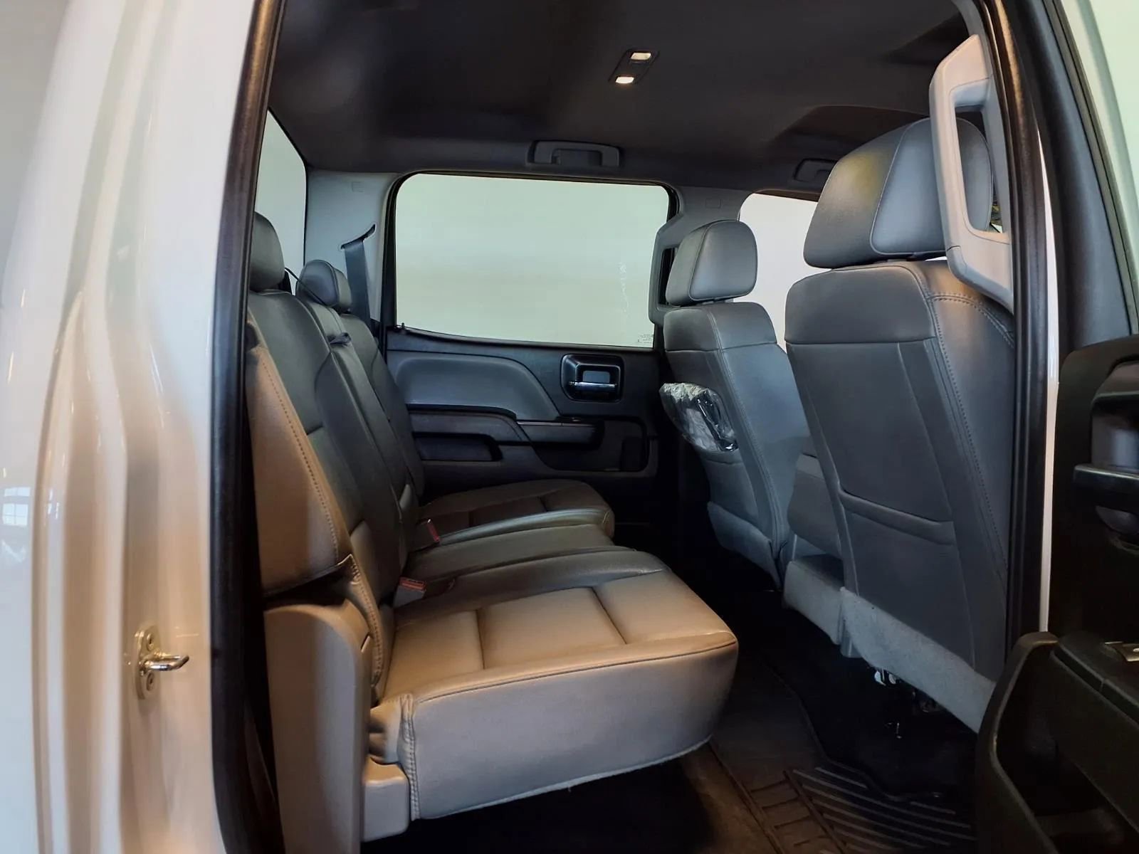 Used 2018 Chevrolet Silverado 2500 W/T w/ WT Fleet Convenience Package AWD/4WD image 10