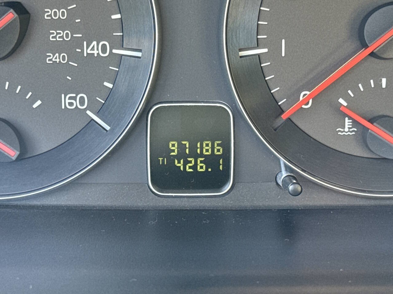 Used 2009 Volvo C70 T5 FWD image 27