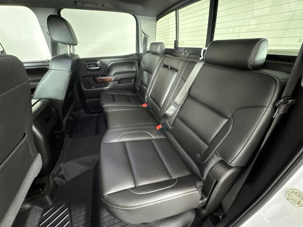 Used 2018 GMC Sierra 3500 SLT w/ Duramax Plus Package AWD/4WD image 30