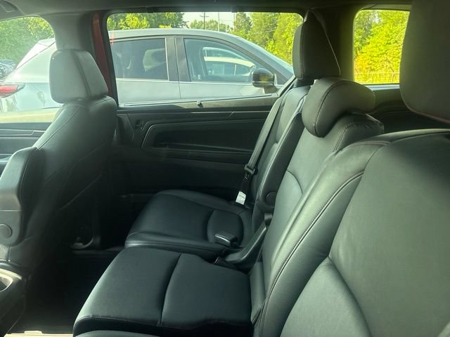Used 2024 Honda Odyssey Sport image 6