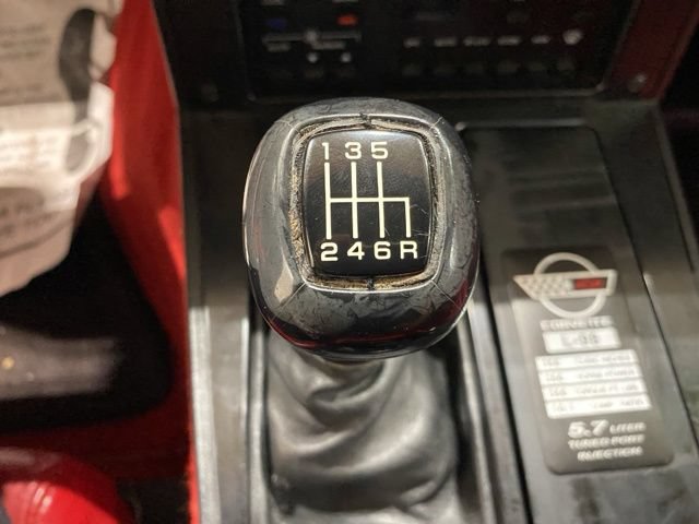 Used 1989 Chevrolet Corvette Coupe RWD image 32