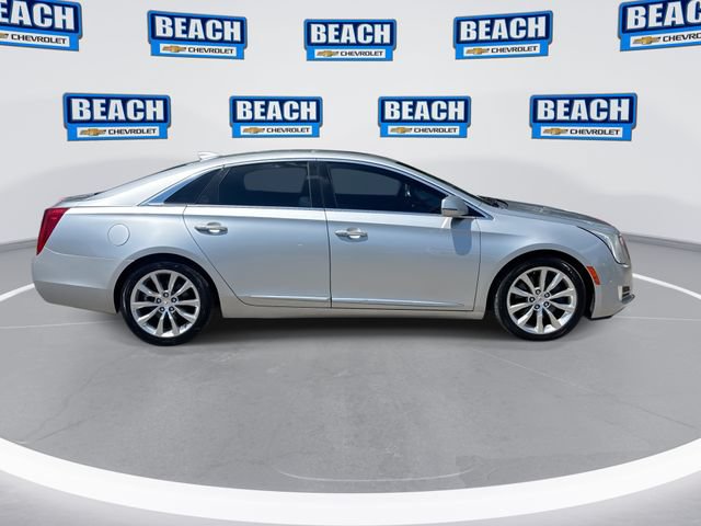 Used 2015 Cadillac XTS Luxury w/ Driver Awareness Package FWD image 9
