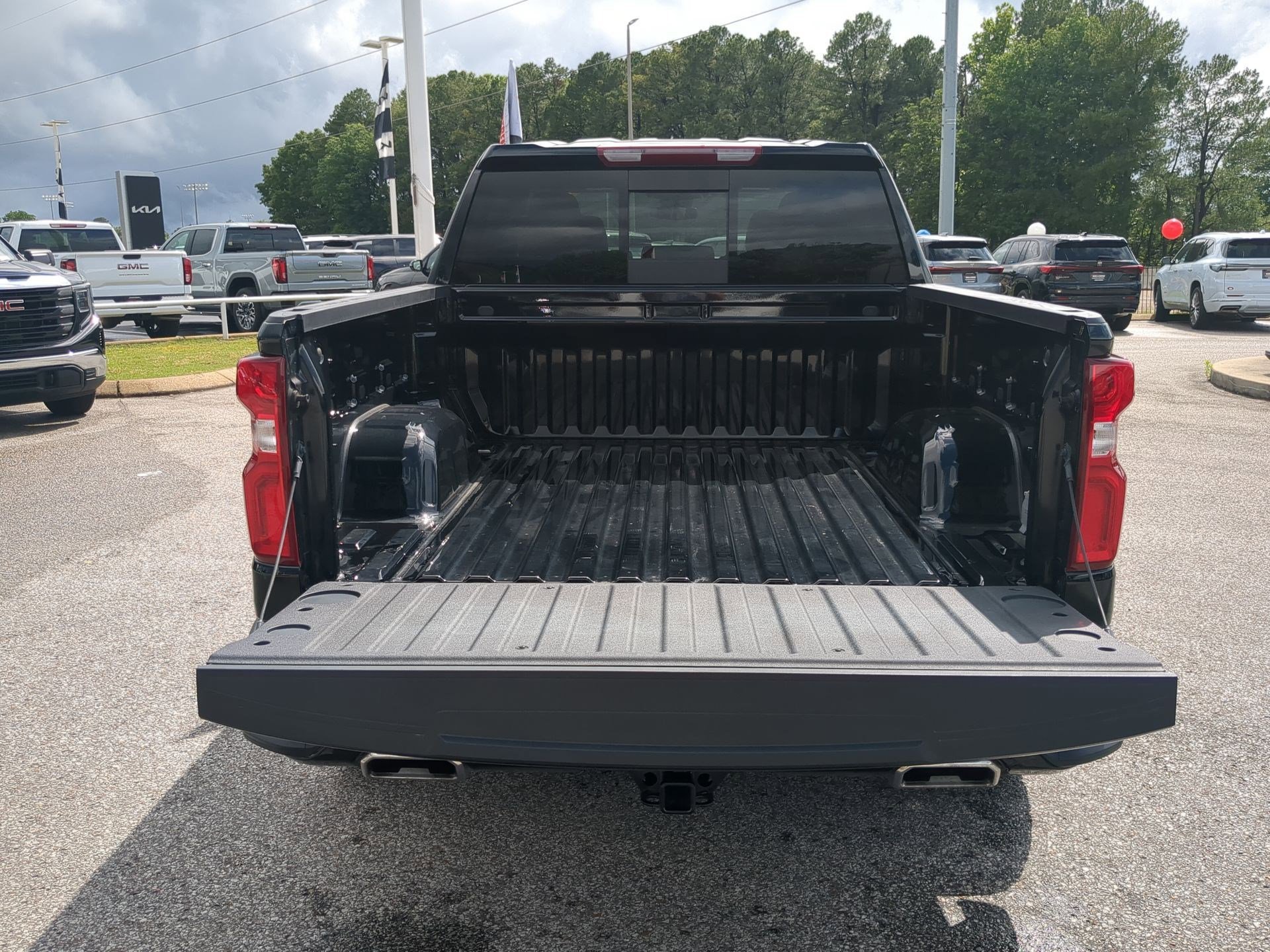 Used 2024 Chevrolet Silverado 1500 RST w/ Convenience Package II AWD/4WD image 22