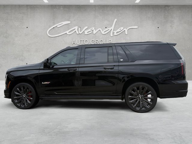 Certified 2025 Cadillac Escalade ESV V AWD/4WD image 13