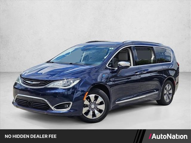 Used 2018 Chrysler Pacifica Limited w/ Advanced Safetytec Group
