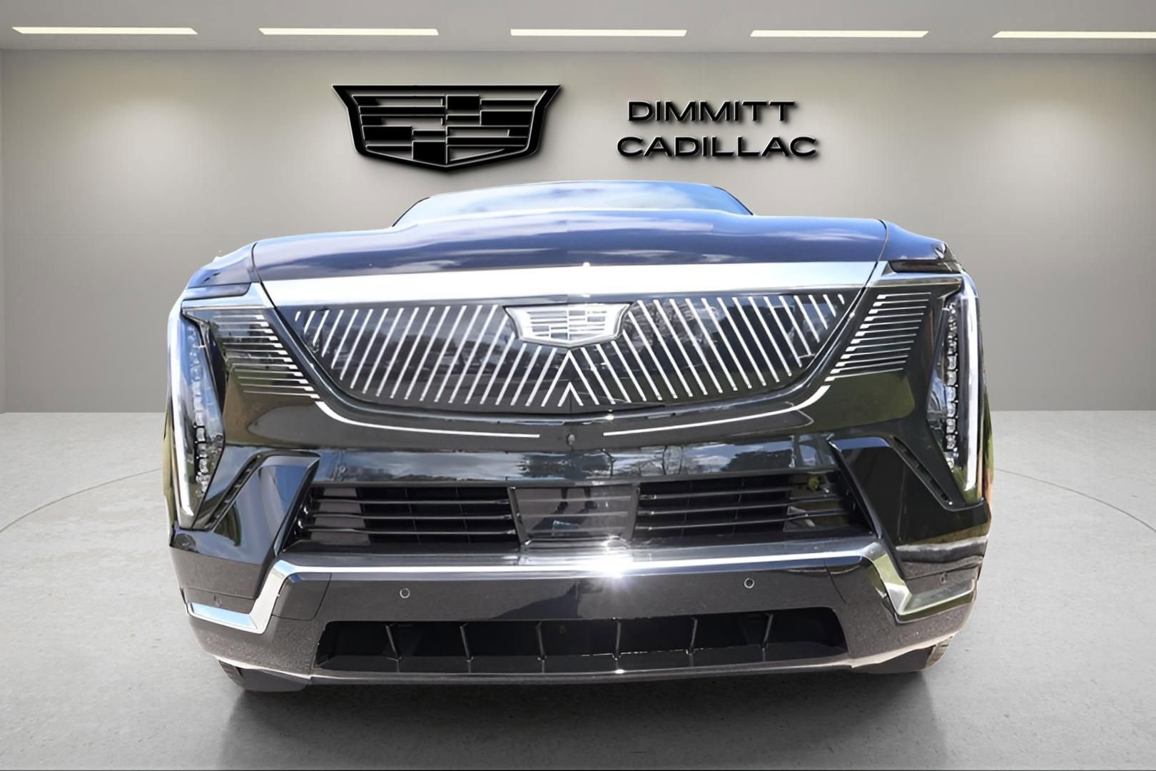 New 2025 Cadillac Escalade IQ Luxury 2 w/ LPO, Radiant Package image 8