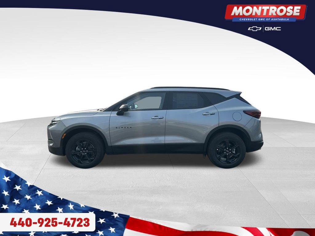 New 2026 Chevrolet Blazer LT w/ Convenience Package AWD/4WD image 3