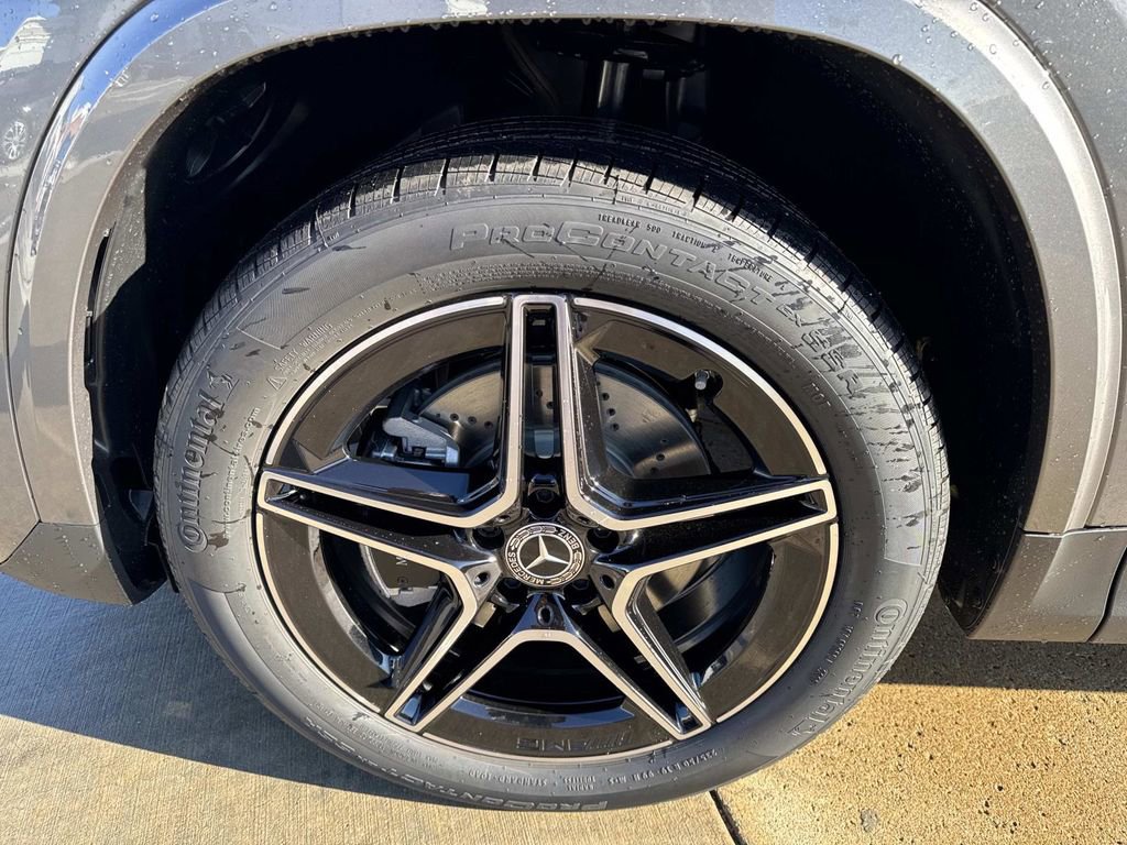 New 2026 Mercedes-Benz GLA 250 4MATIC image 11