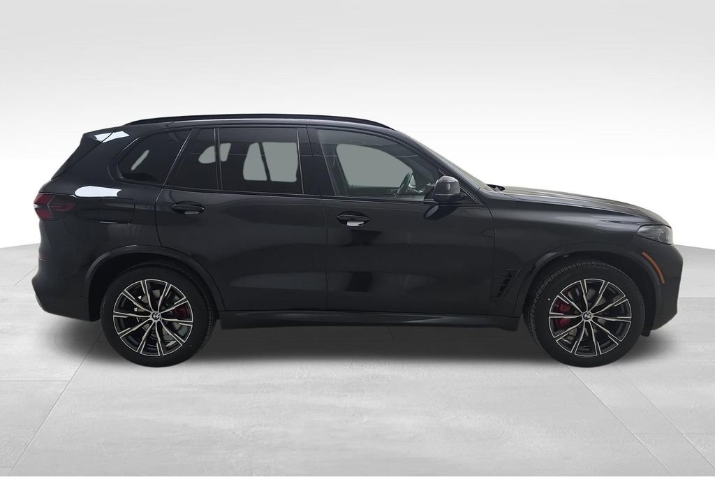 Certified 2025 BMW X5 xDrive40i w/ M Sport Package image 10