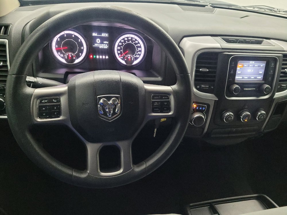 Used 2022 RAM 1500 Classic SLT image 22