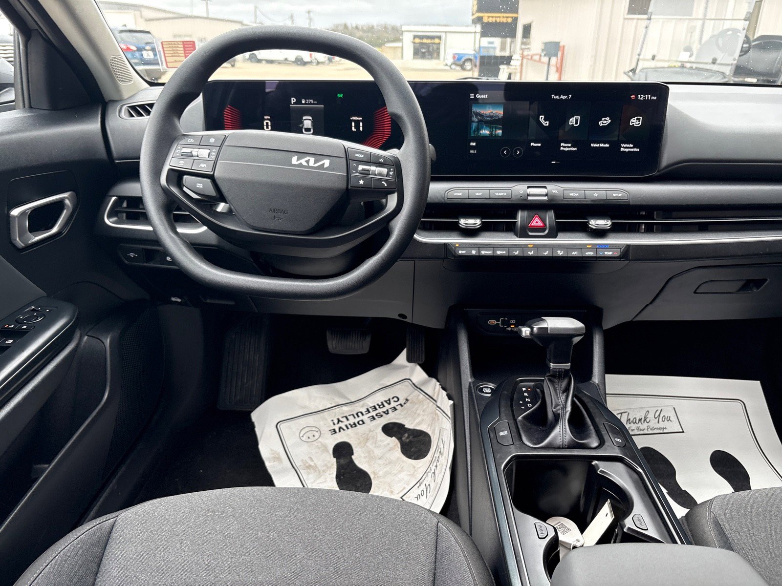 Used 2025 Kia K4 LXS image 5