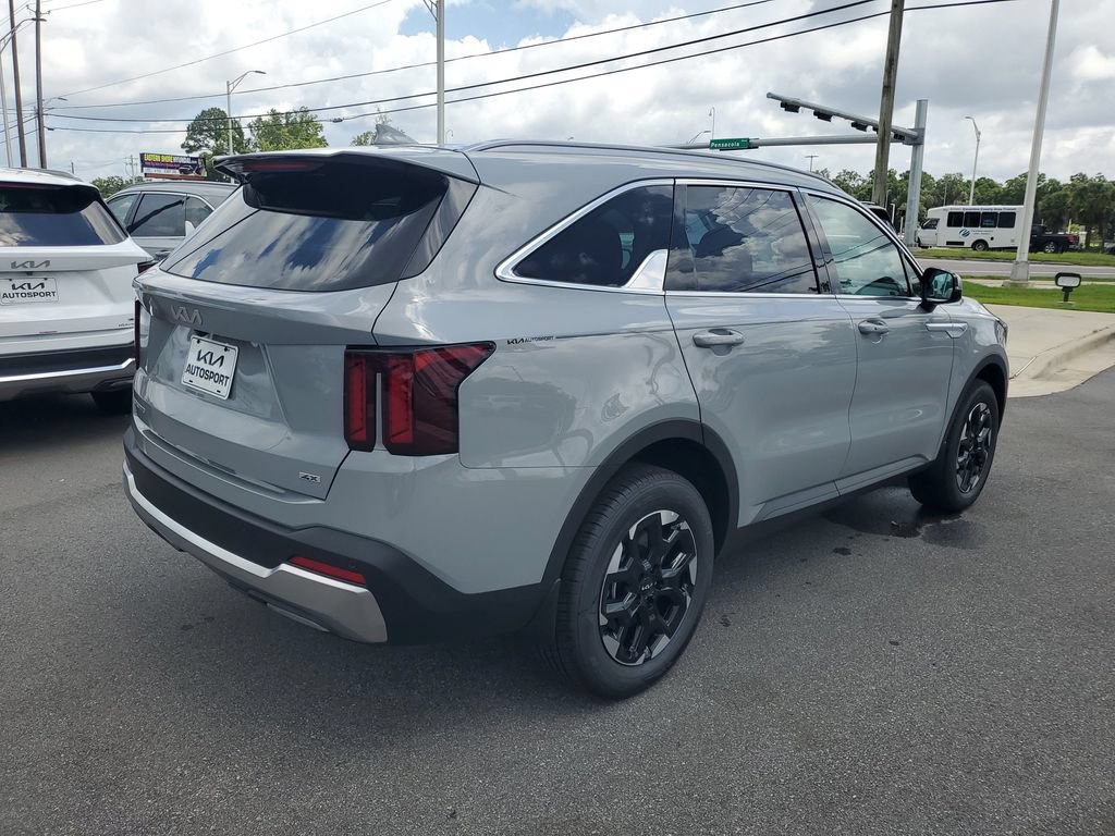 New 2026 Kia Sorento S AWD/4WD image 4