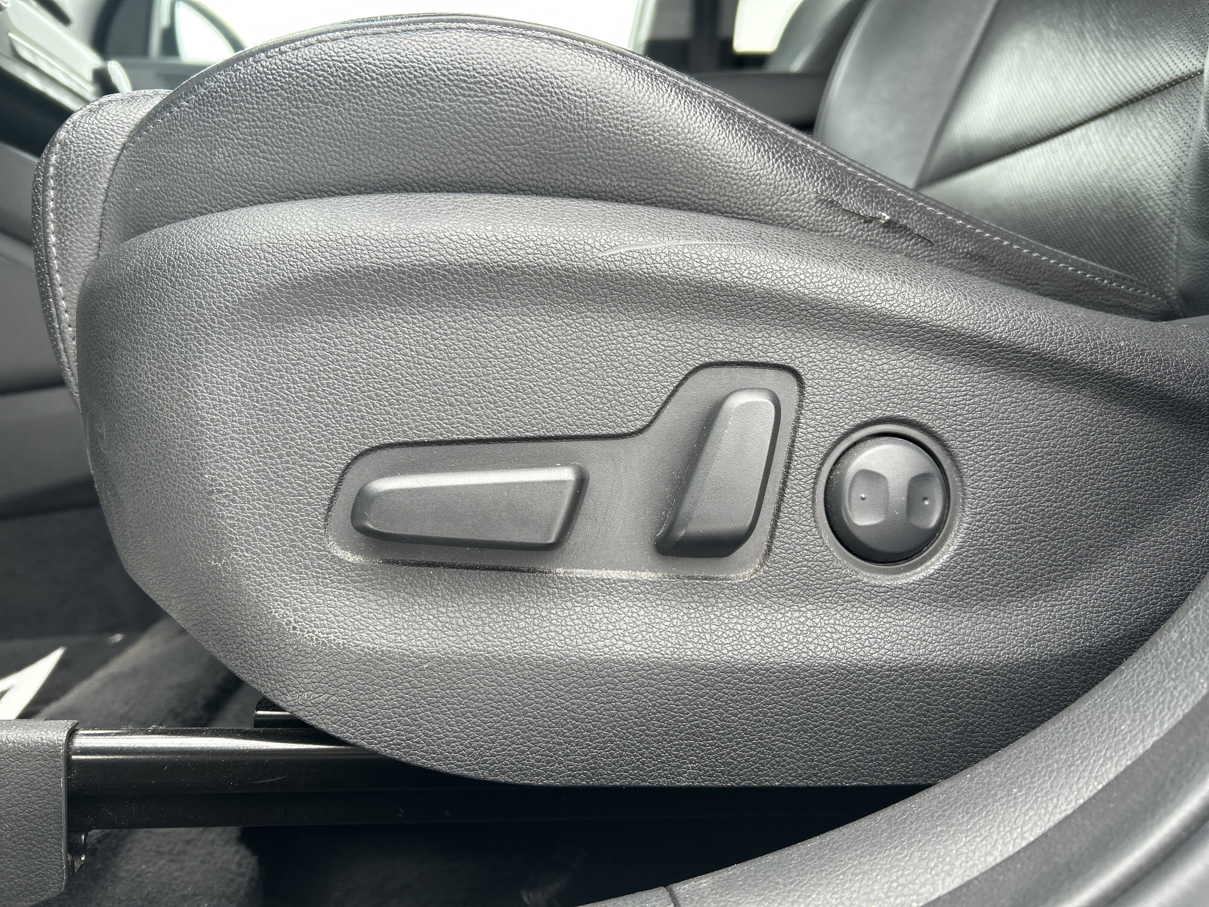 Used 2017 Hyundai Tucson Limited w/ Cargo Package image 14