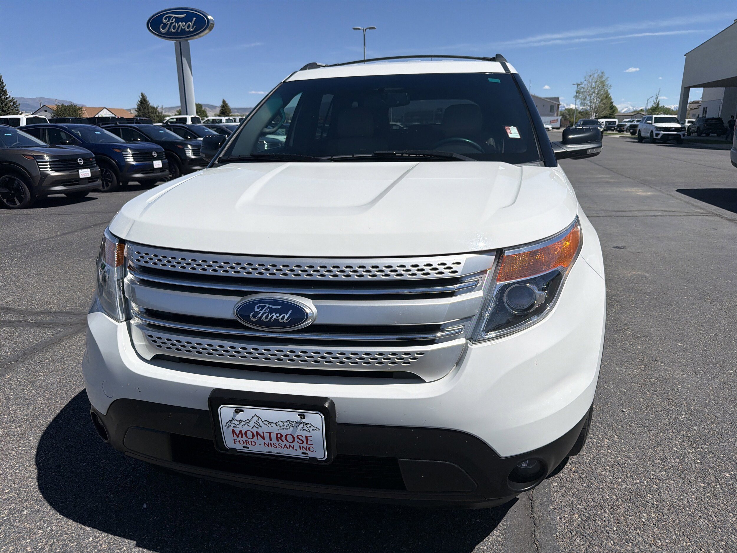Used 2011 Ford Explorer XLT w/ 202A Rapid Spec Order Code AWD/4WD image 2