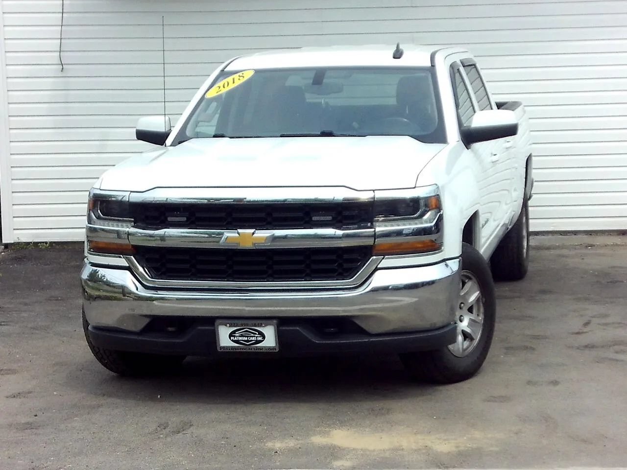 Used 2018 Chevrolet Silverado 1500 LT w/ Trailering Package AWD/4WD image 9