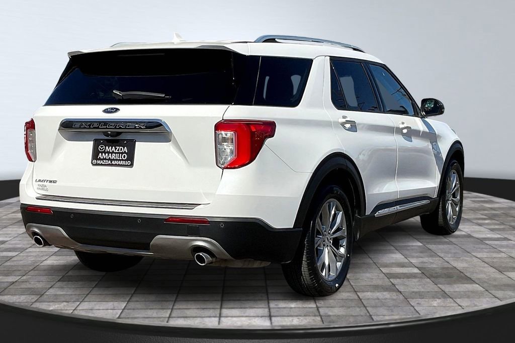 Used 2021 Ford Explorer Limited w/ Equipment Group 301A image 7