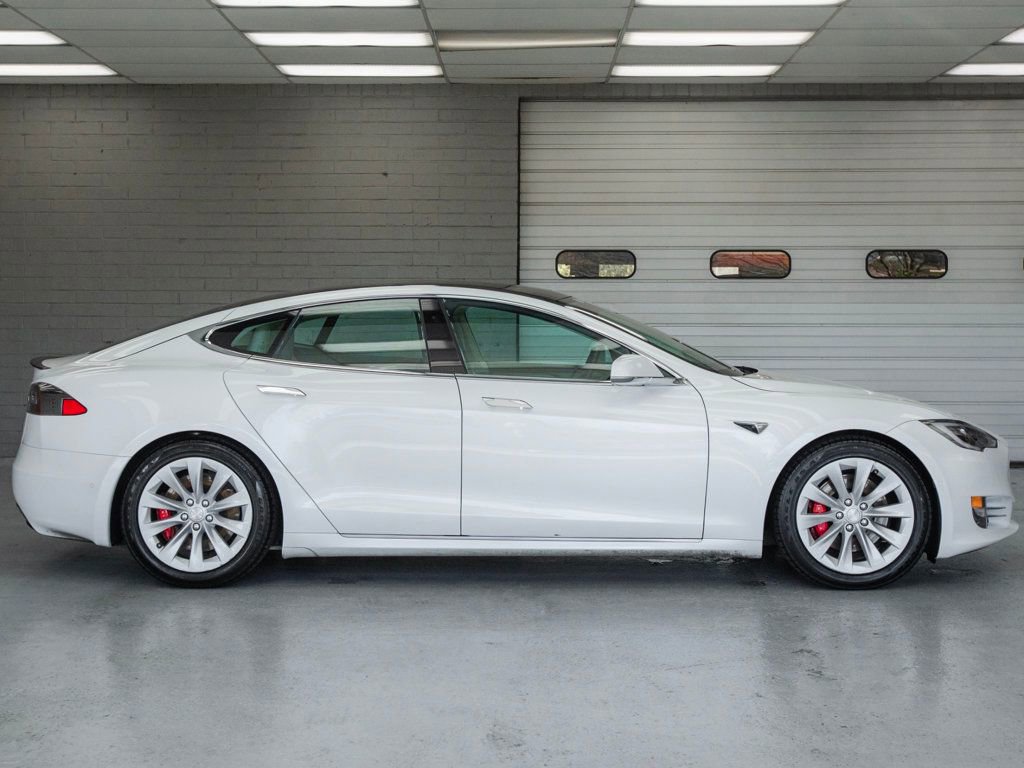 Used 2019 Tesla Model S Performance image 5