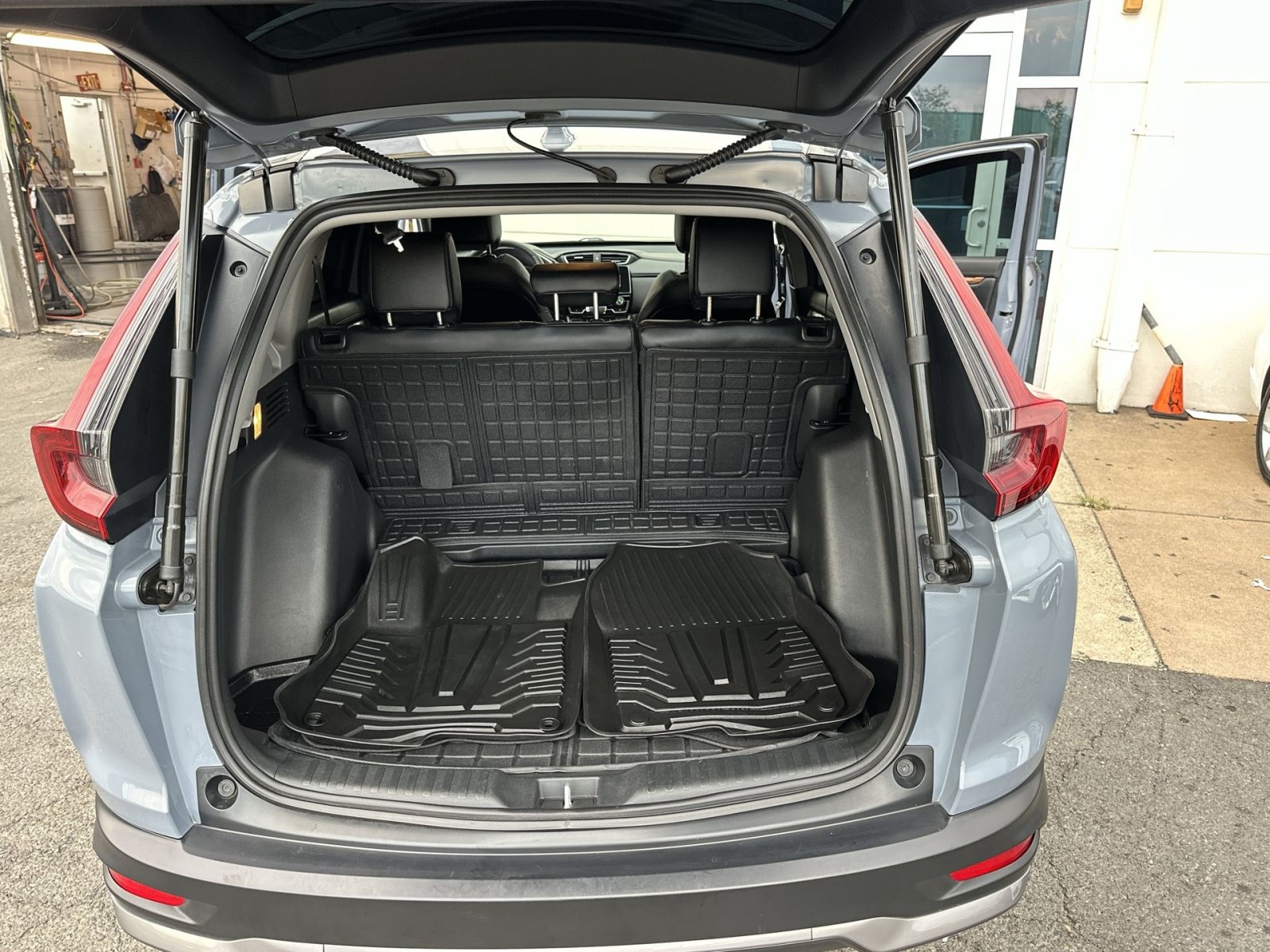 Used 2022 Honda CR-V Touring image 34
