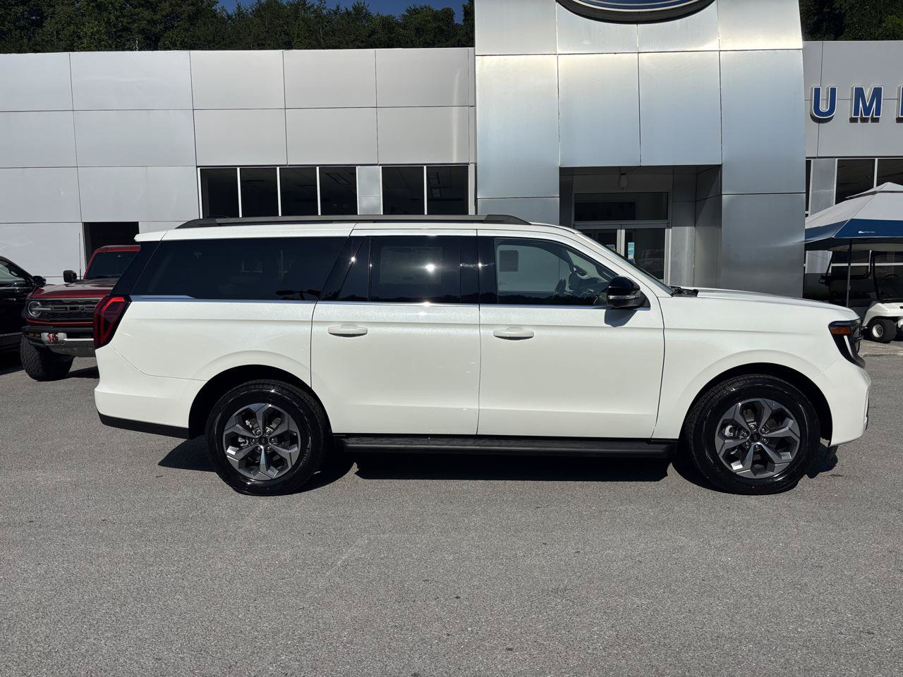 New 2027 Ford Expedition Max Active AWD/4WD image 6