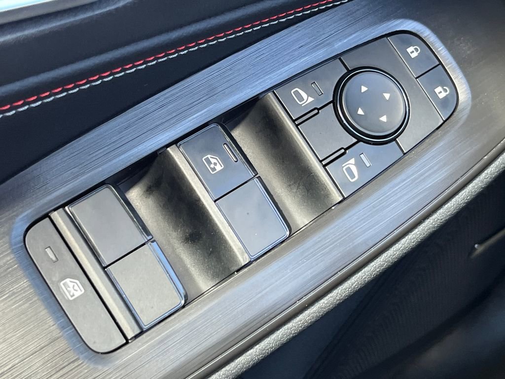 New 2026 Nissan Sentra SR w/ SR Premium Package FWD image 20