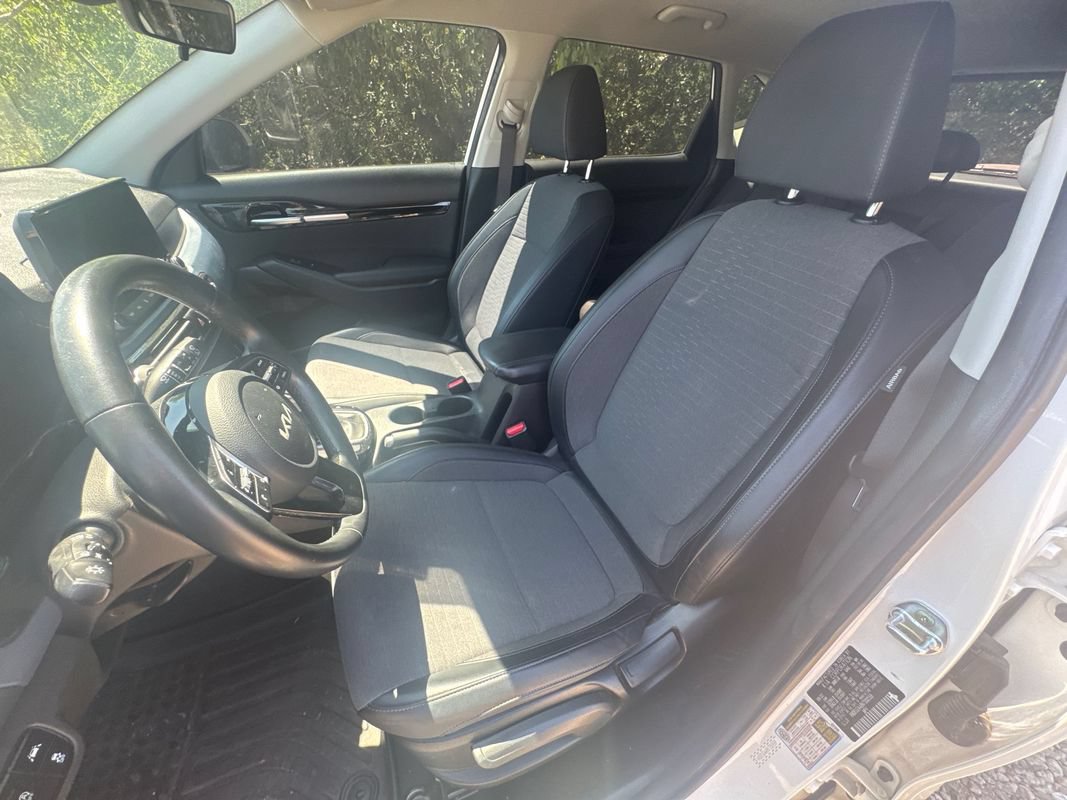 Used 2022 Kia Seltos S FWD image 10