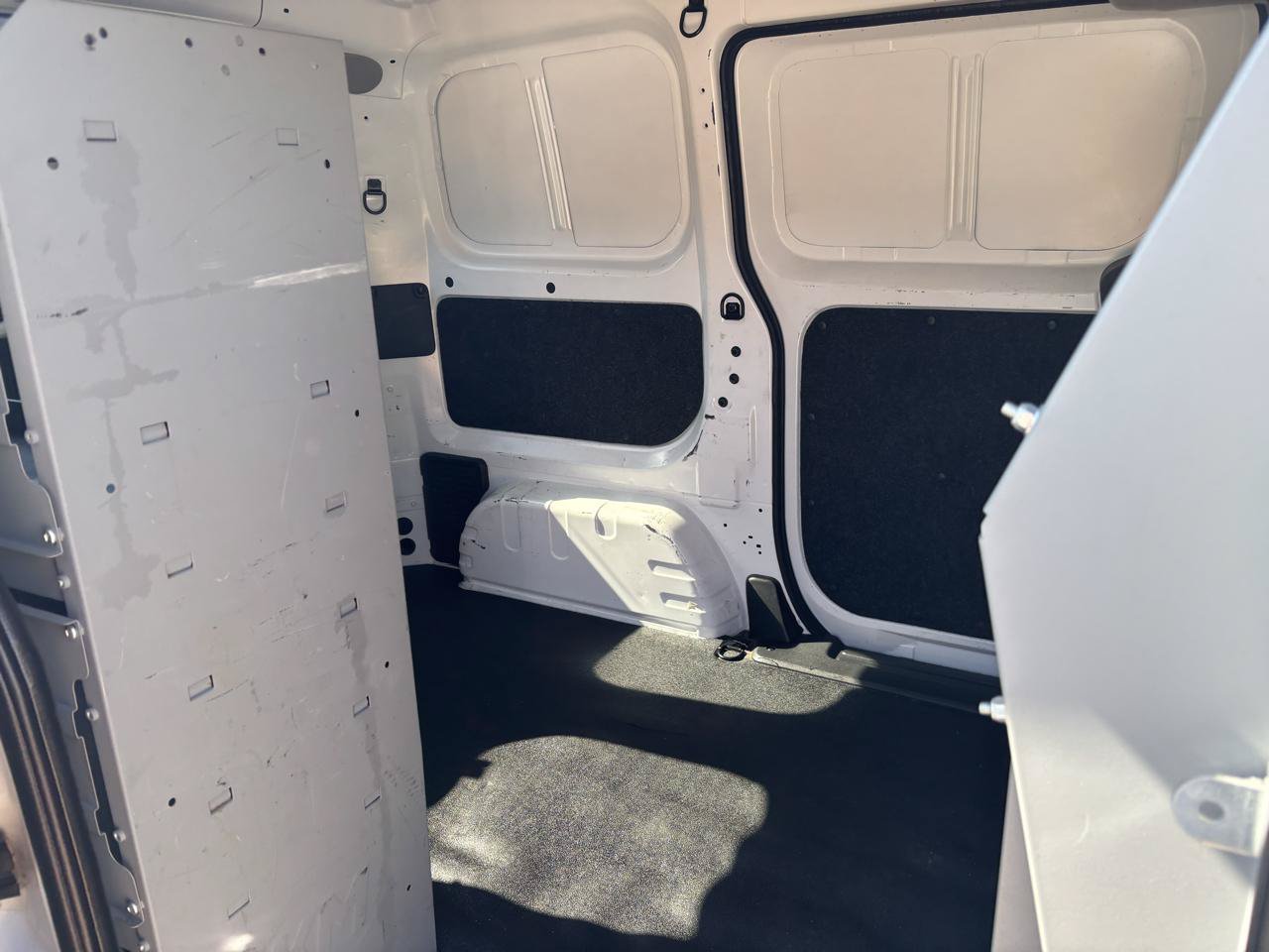 Used 2020 Nissan NV200 SV w/ Back Door Glass Package FWD image 11