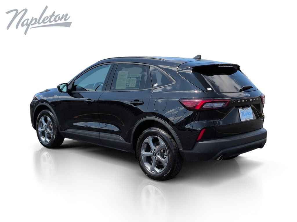 Used 2025 Ford Escape ST-Line Select AWD/4WD image 3