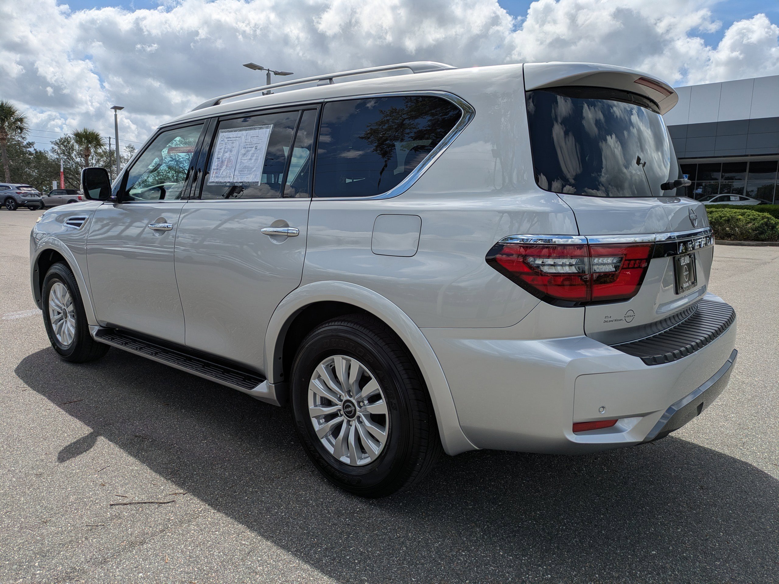 Certified 2024 Nissan Armada SV AWD/4WD image 6