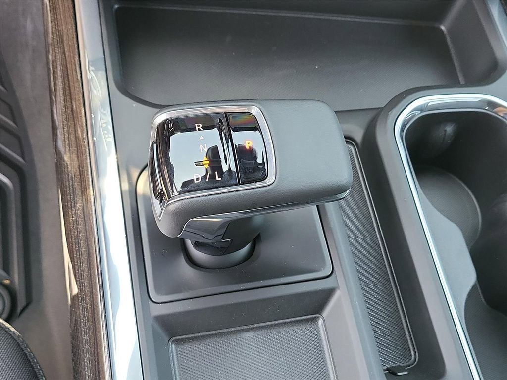Certified 2024 Chevrolet Silverado 1500 LT Trail Boss w/ LPO, Dark Essentials Package AWD/4WD image 8