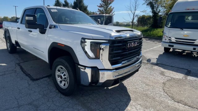 New 2026 GMC Sierra 2500 Pro w/ 1SA Pro Safety Plus Package AWD/4WD image 4