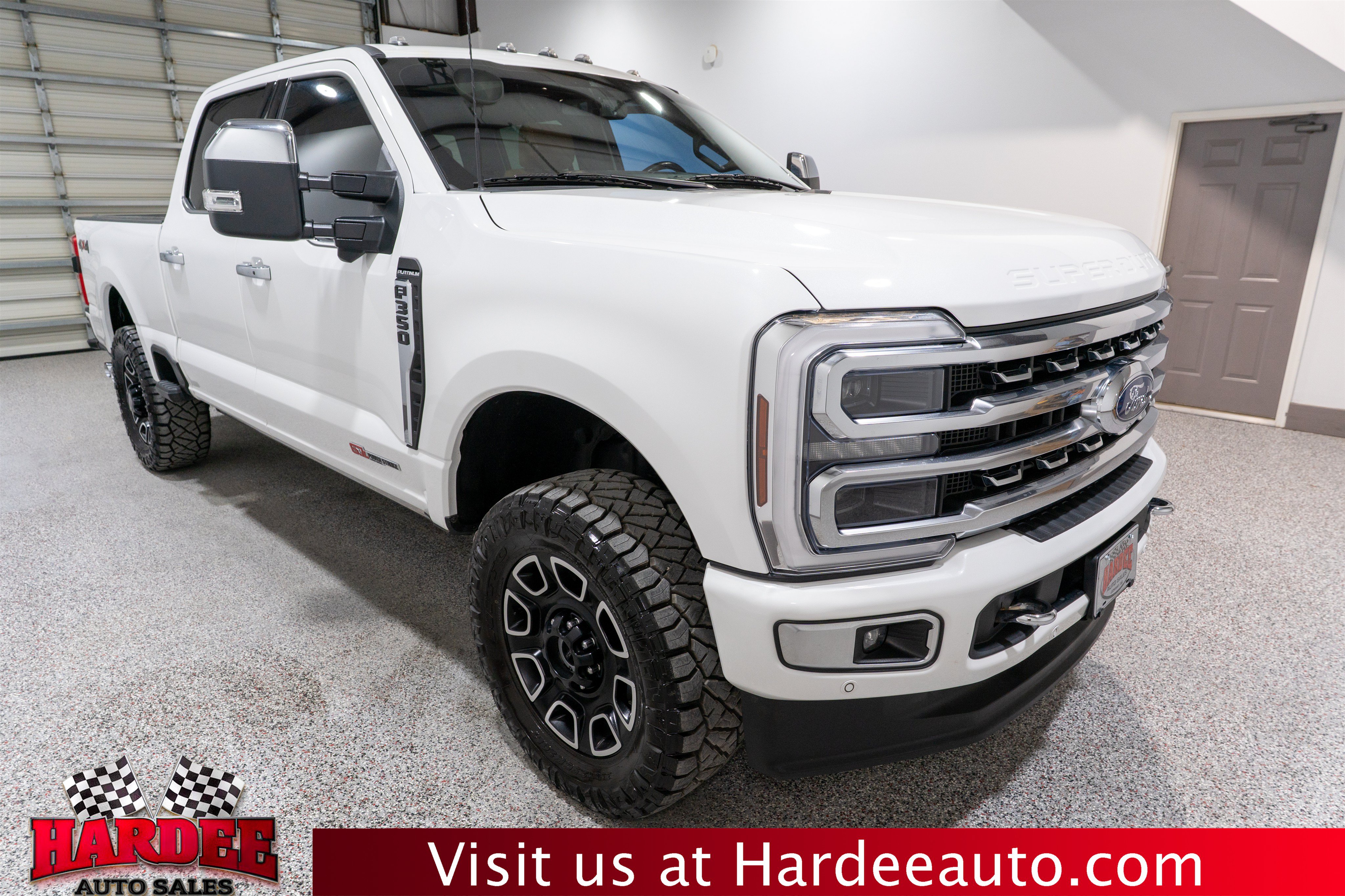 Used 2024 Ford F350 Platinum AWD/4WD image 6