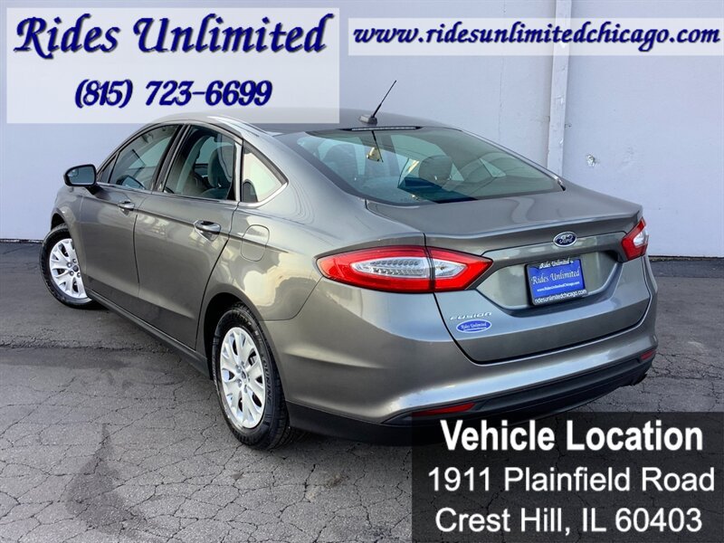 Used 2014 Ford Fusion S FWD image 4