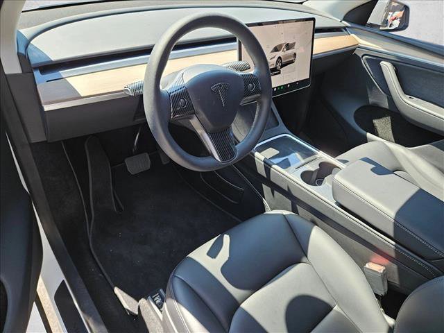 Used 2023 Tesla Model Y Long Range AWD/4WD image 10