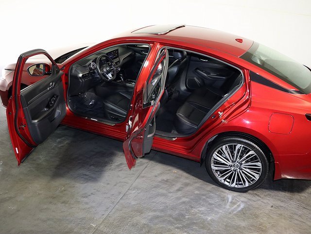 Used 2024 Nissan Altima 2.5 SL image 5