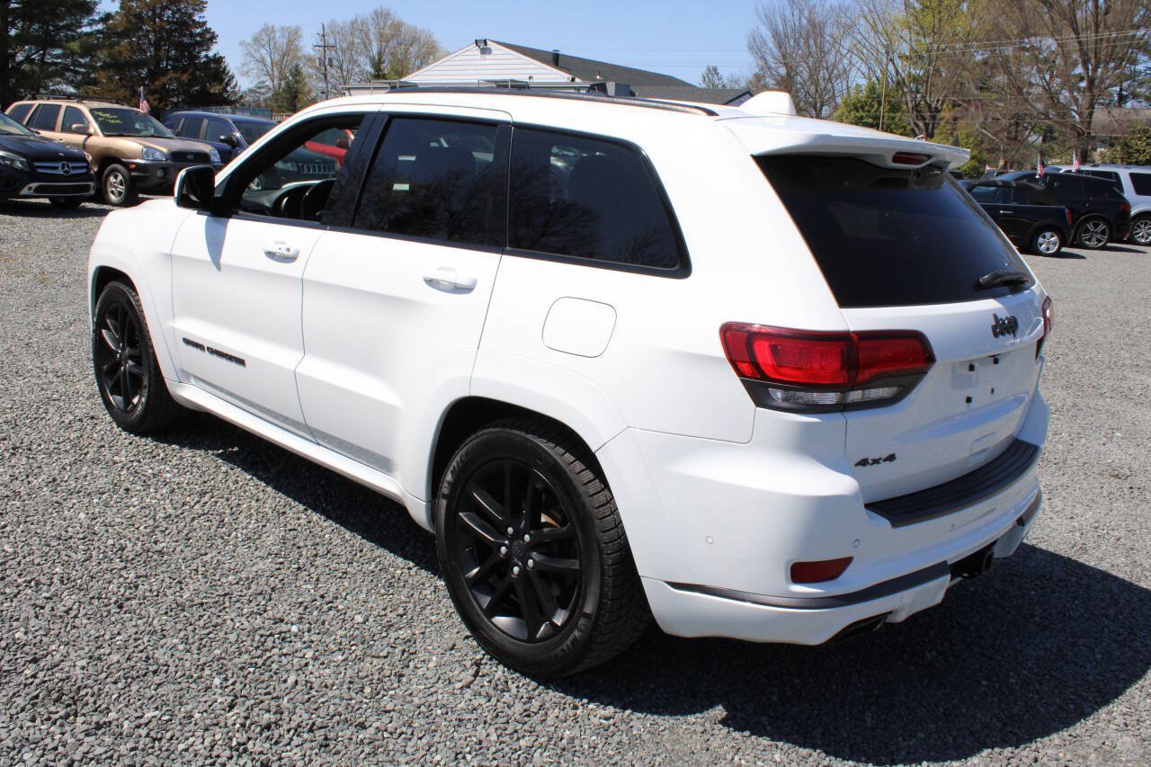 Used 2020 Jeep Grand Cherokee High Altitude AWD/4WD image 9