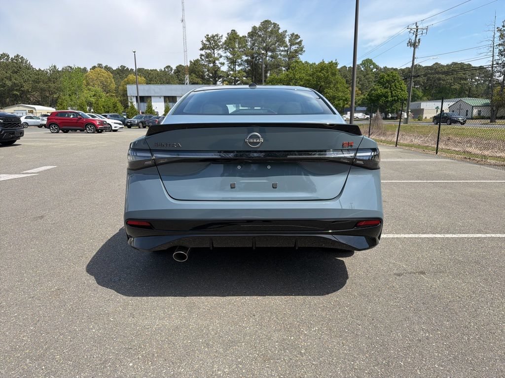 New 2026 Nissan Sentra SR w/ Floor Mat Package FWD image 5