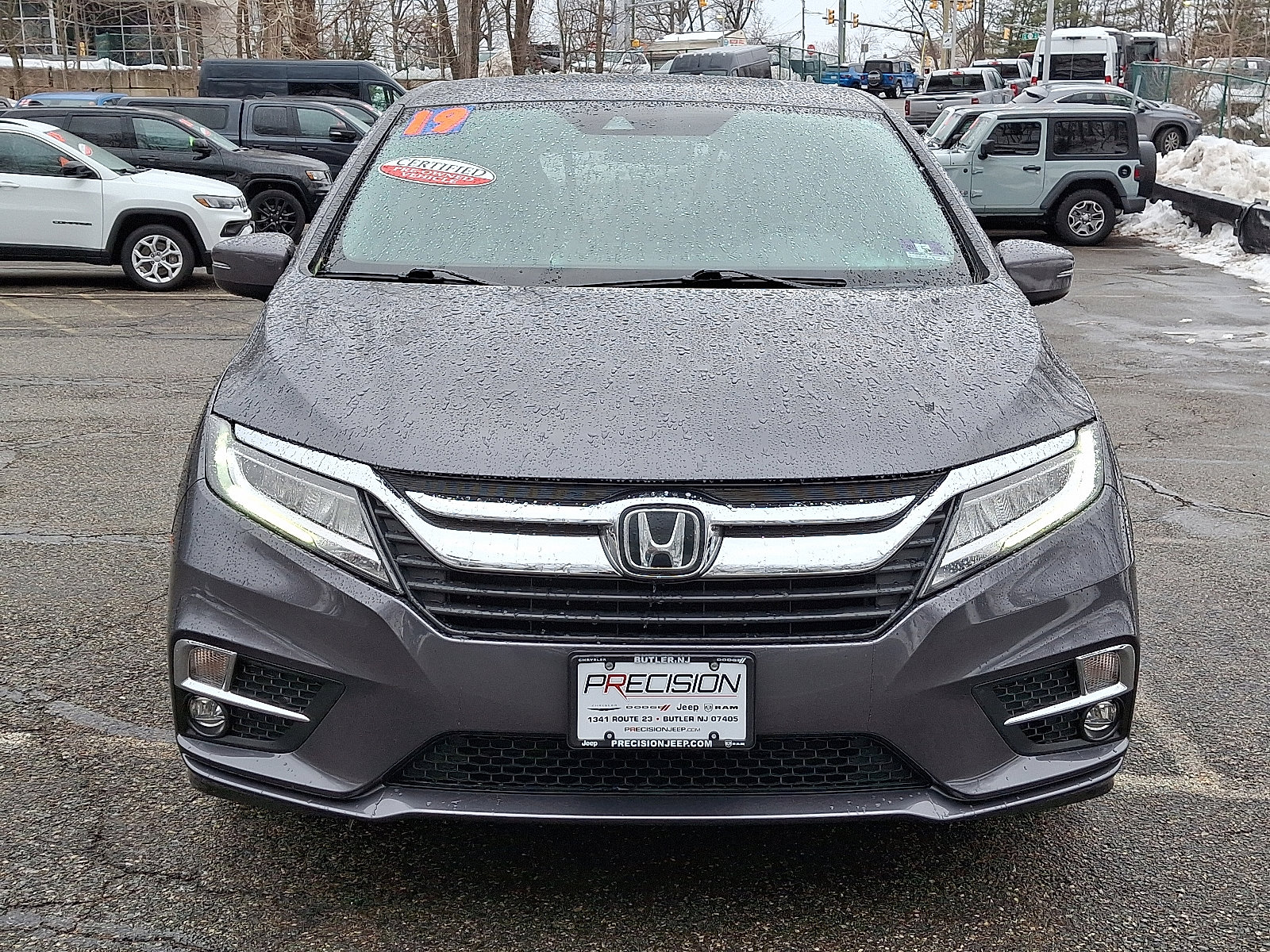 Used 2019 Honda Odyssey Touring image 2
